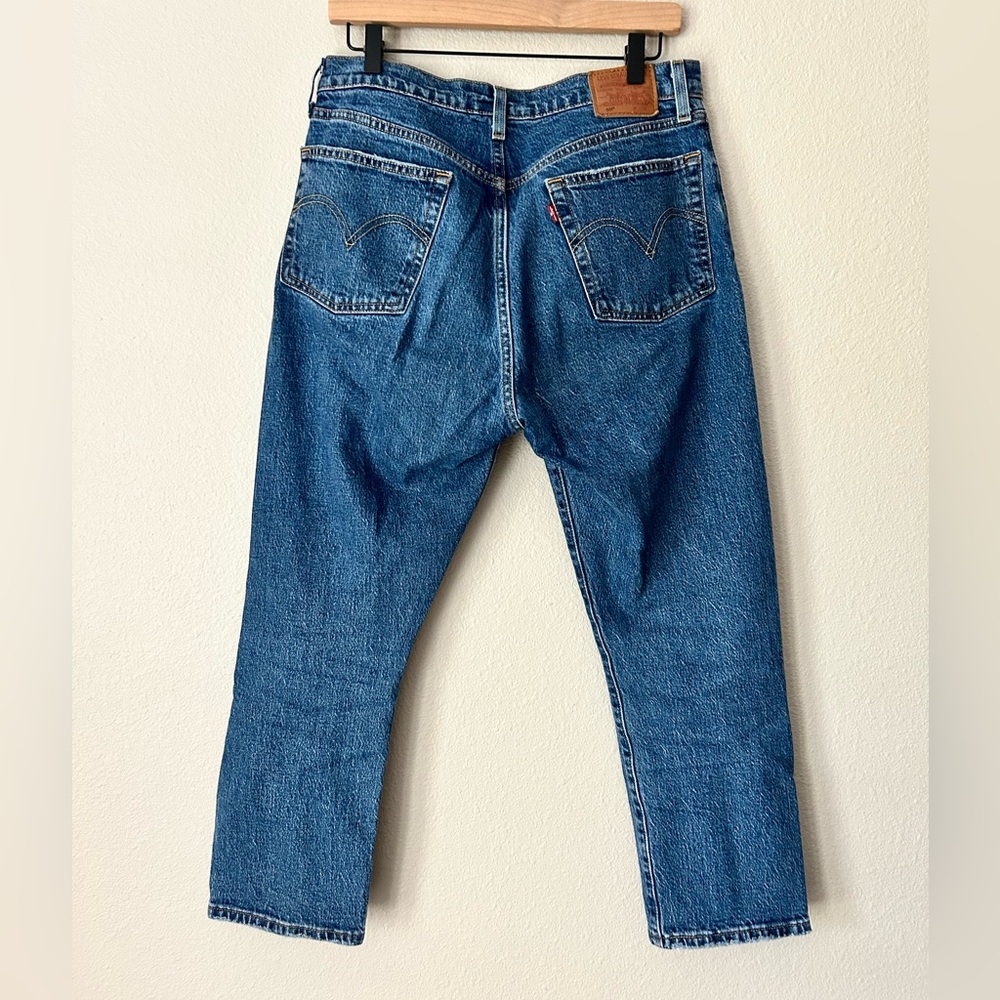 Levi’s 501 Original Fit Cropped Jean 30x26 - Picture 4 of 9